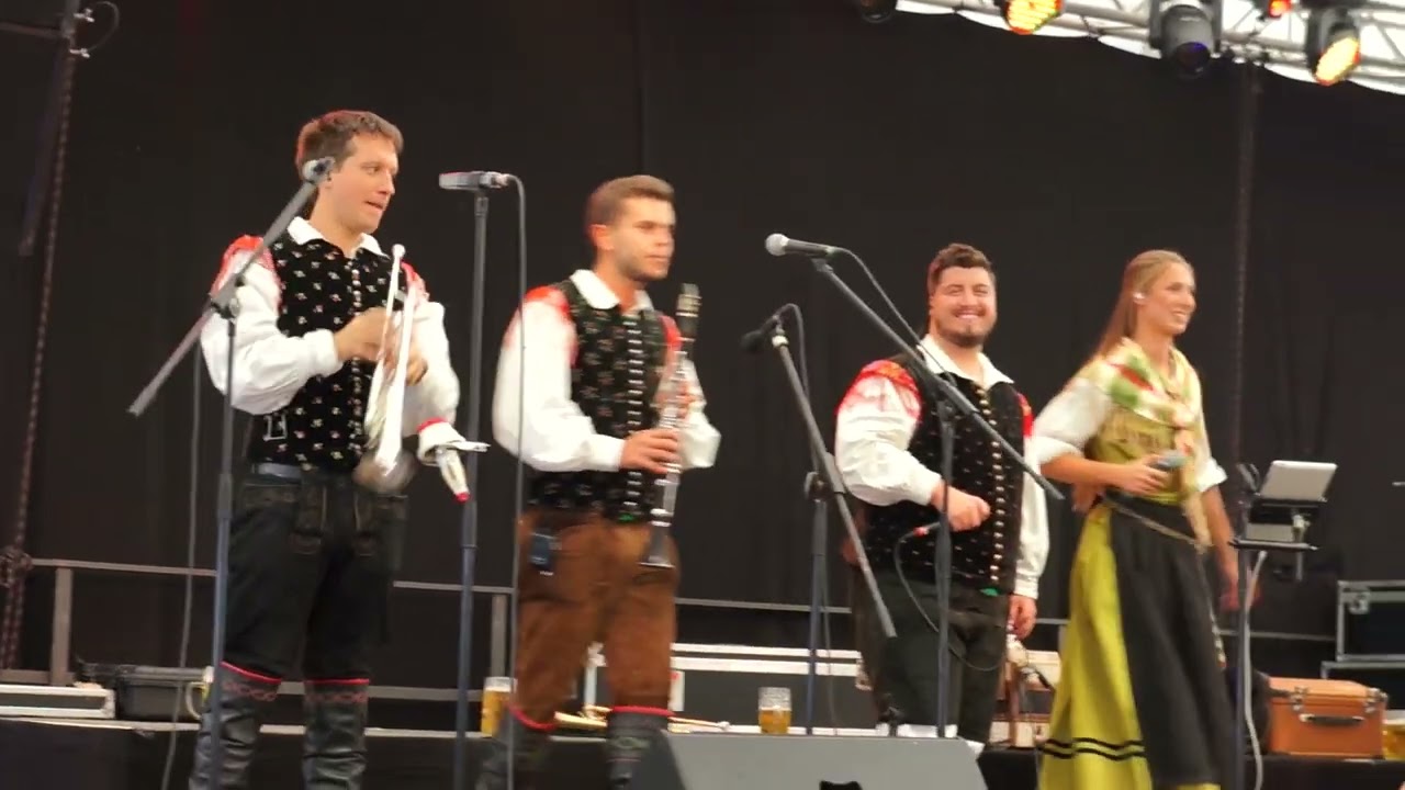 Sašo Avsenik & seine Oberkrainer - Hoch auf den Bergeshöhn (Karpfhamer Fest 2023)