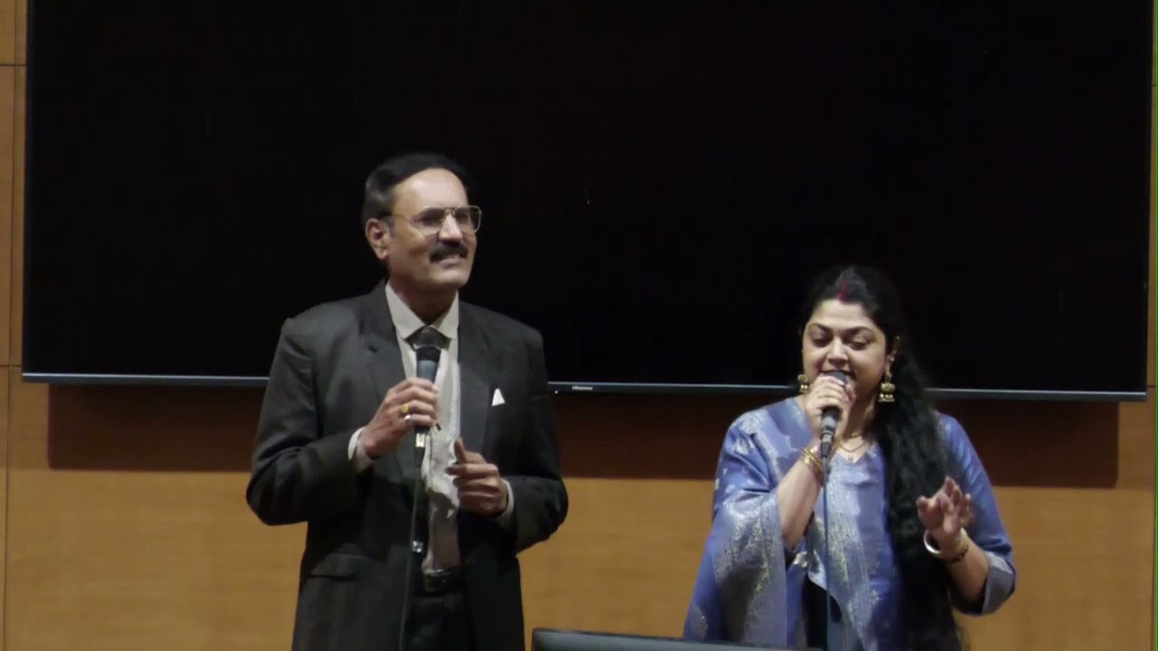 हो जाये फिर उस दिन का जो वादा हैं, बोलो मेरी राधा क्या इरादा हैं......