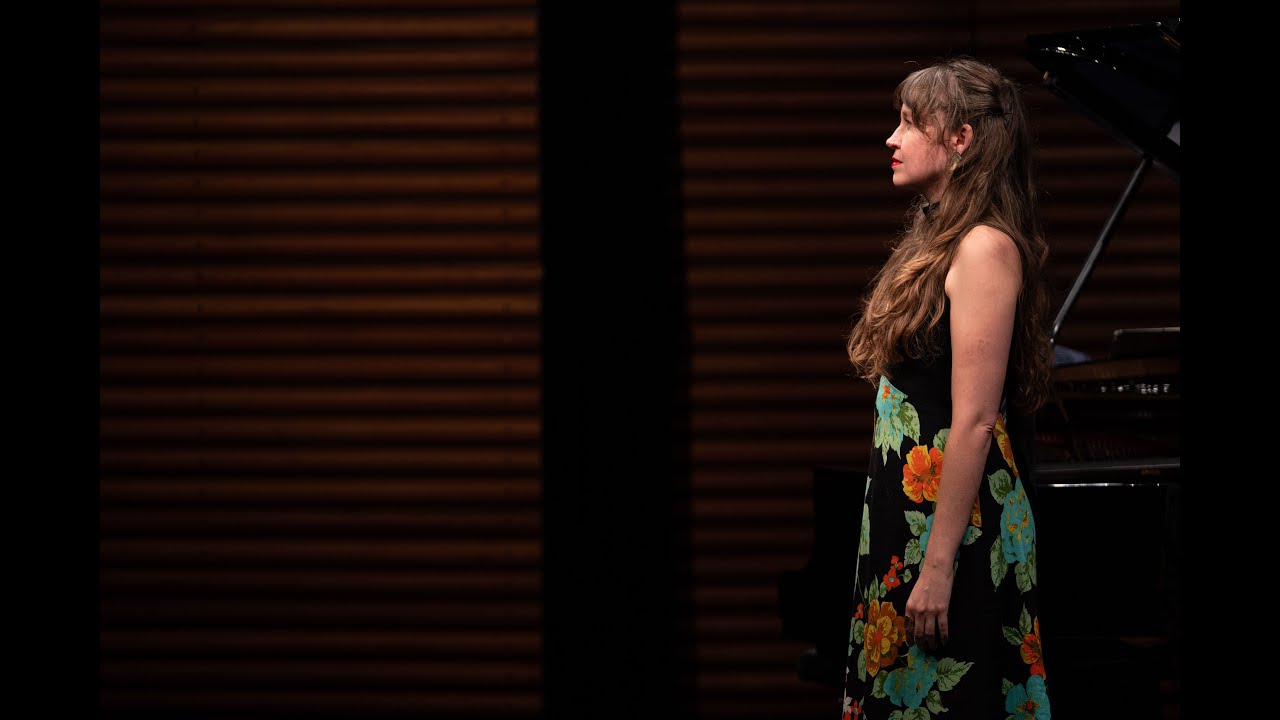 Rebecca SORENSEN - « Ain’t it a pretty night » , Susannah, Floyd
