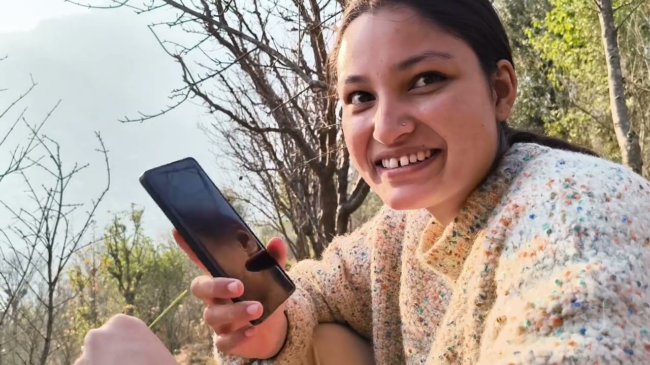 मटर की निडाई 🌿 संजी के जुआरी, माइके में @kajalthakur9944 #trending #vlog #love 🥰
