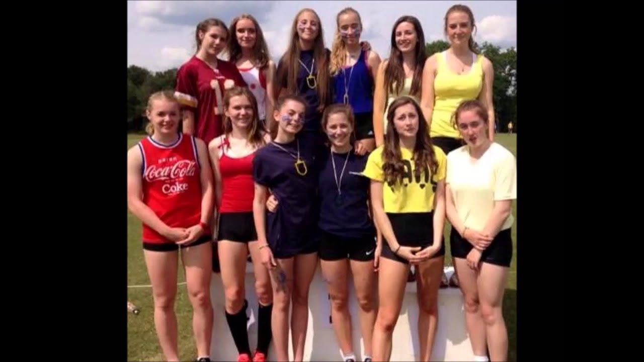 St Clement Danes 2015 Year 11 Leavers