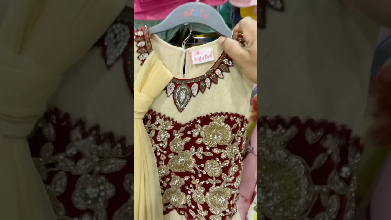 Eid Shopping Best 🥻 #shortsfeed #dubai #dress #fashion #eidshopping #eid  #dressshopping #dubailfe