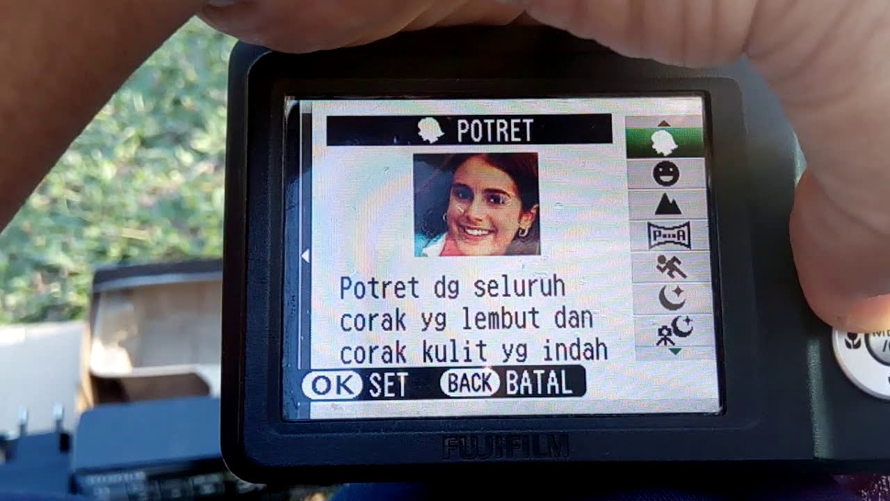 Kamera Saku Bagus dan Awet, FUJIFILM FinePix JV 300