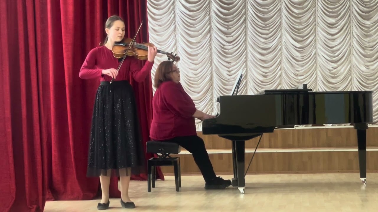 Р. Глієр «Романс»  Виконує Владислава Кошталап (альт)
