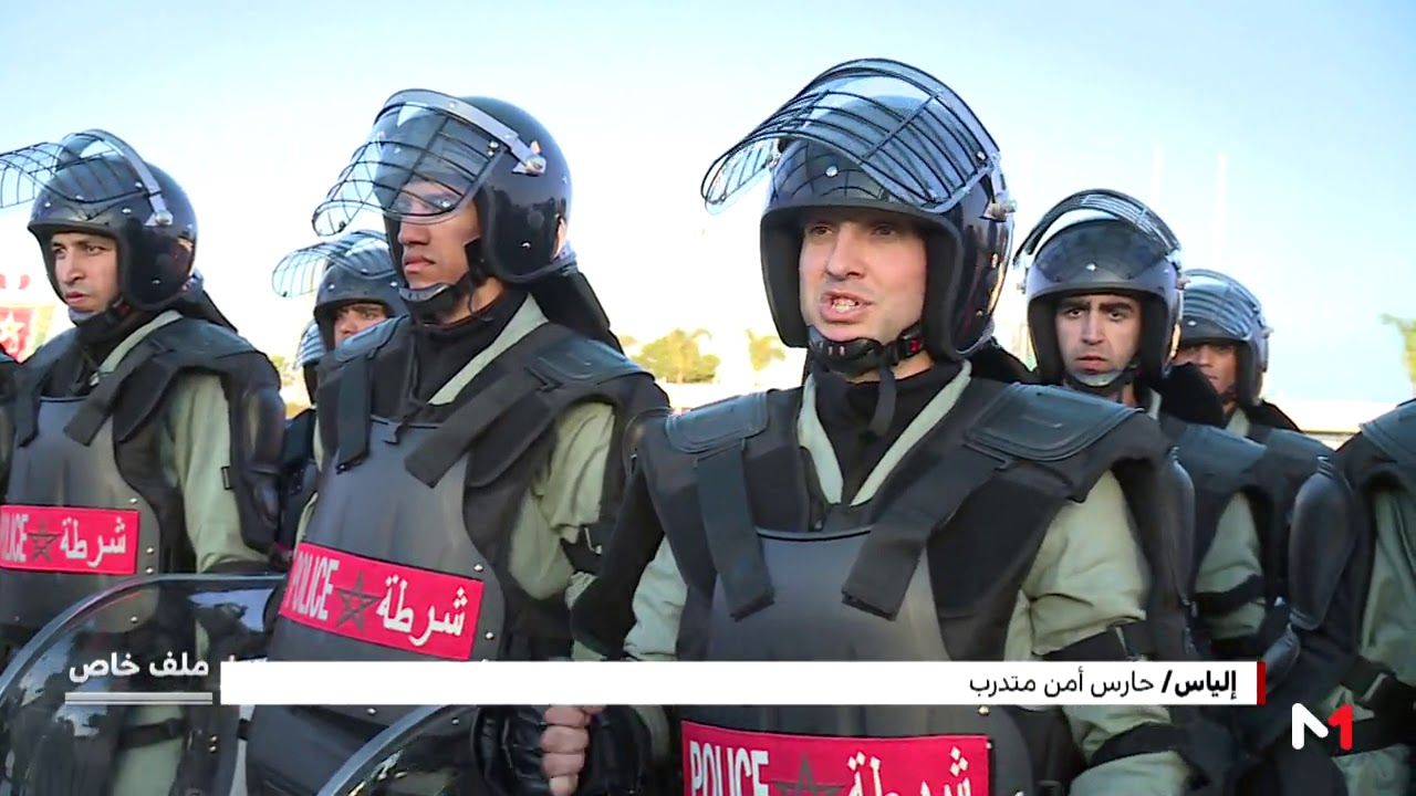 تداريب رجال الأمن على طرق التعامل مع المظاهرات