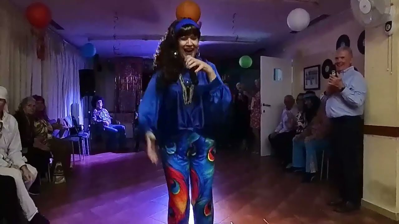 Baile de Disfraces años 60 -70 - 80  (Centro de Mayores de San Basilio - Murcia)