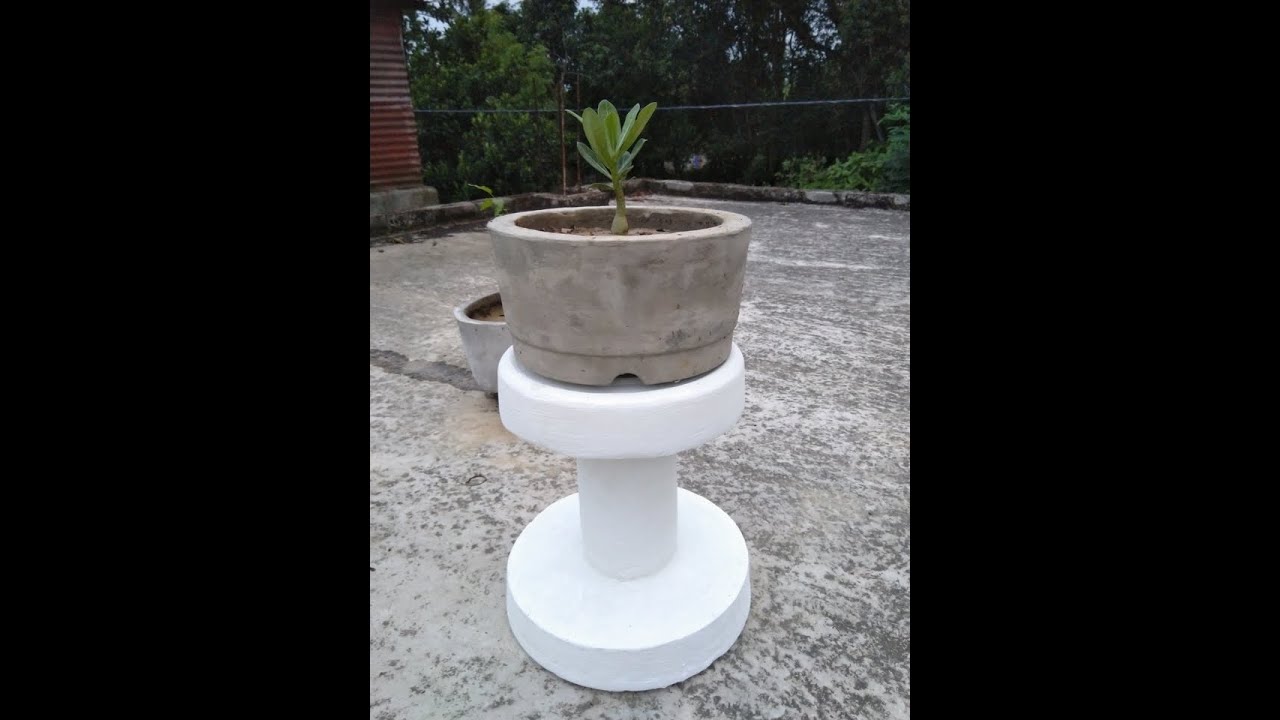 Making of pot's stand in very easy way!#cement crafts idea|| How to make beautiful pot stand#