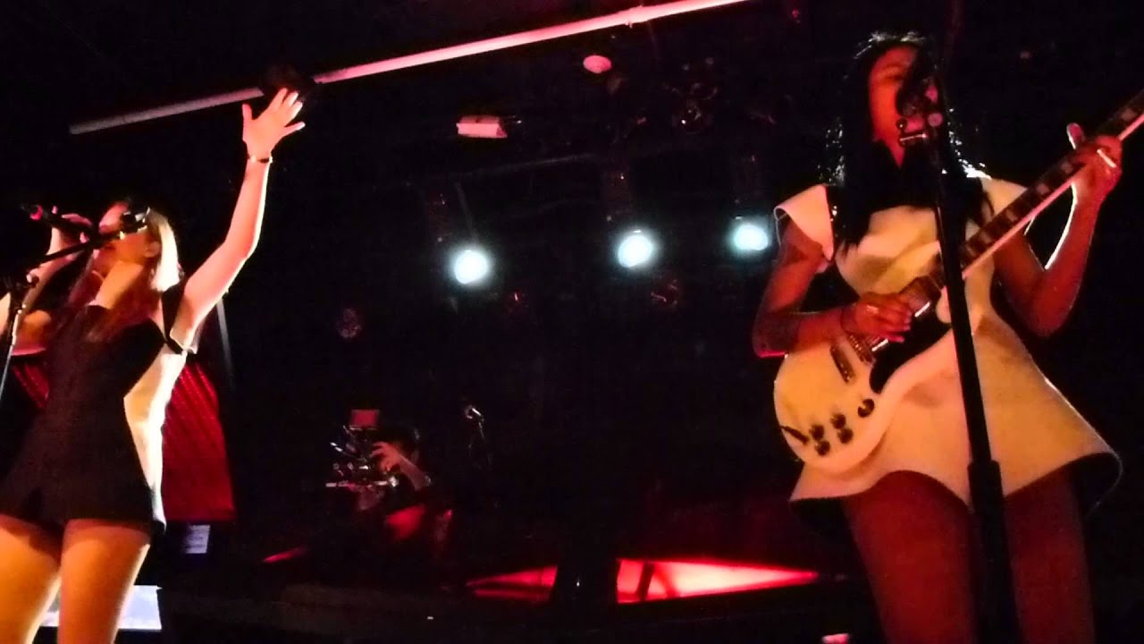 Icona Pop - All Night (Live in Boston)