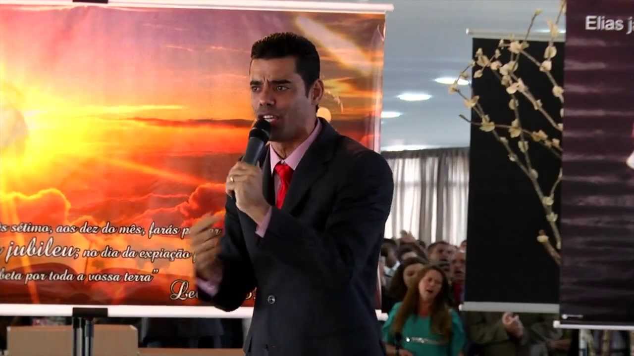 Redimido- Ir. Charles Renato e Congregação
