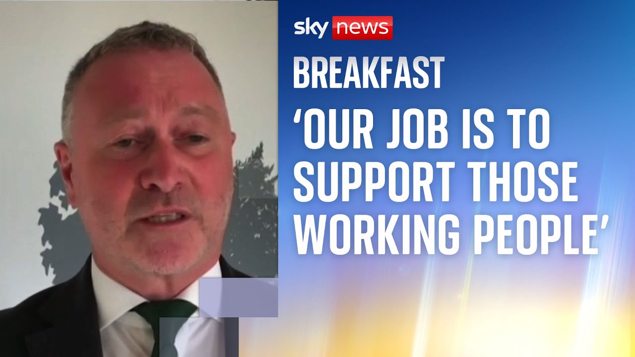 Minister defends closure of Scotland's only crude oil refinery