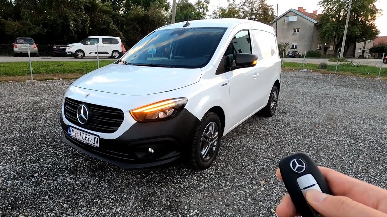 2024 Mercedes eCitan [45kWh, 122 HP] POV Test drive CARiNIK (Great EV worker)
