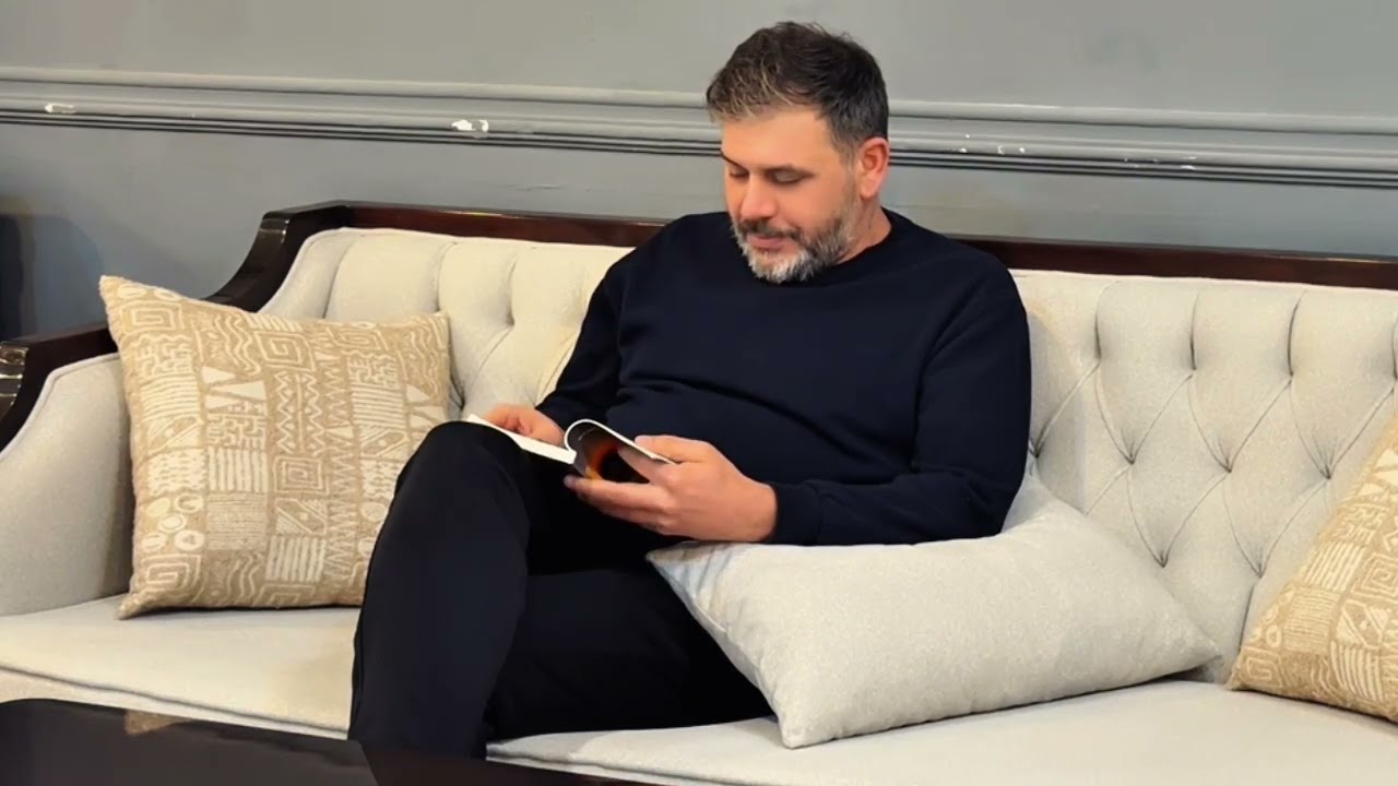 MƏNİ ÇOX SEV 