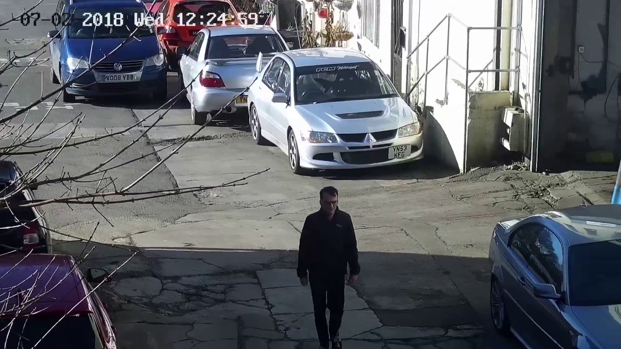 Hikvision PTZ Camera Smart Tracking Demo