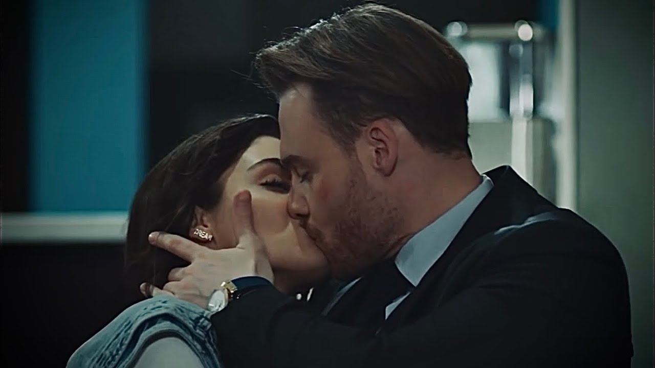 Eda & Serkan / Sen çal kapimi
