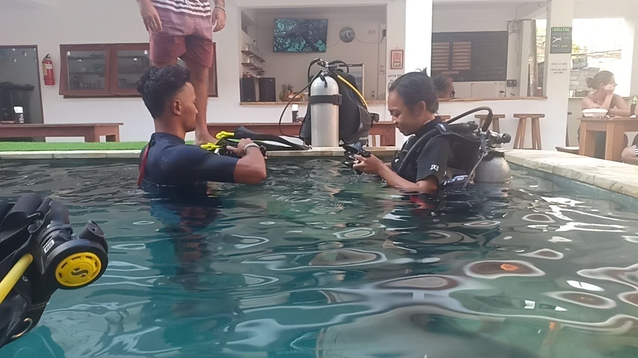 Belajar DIVING tata cara diving yang benar