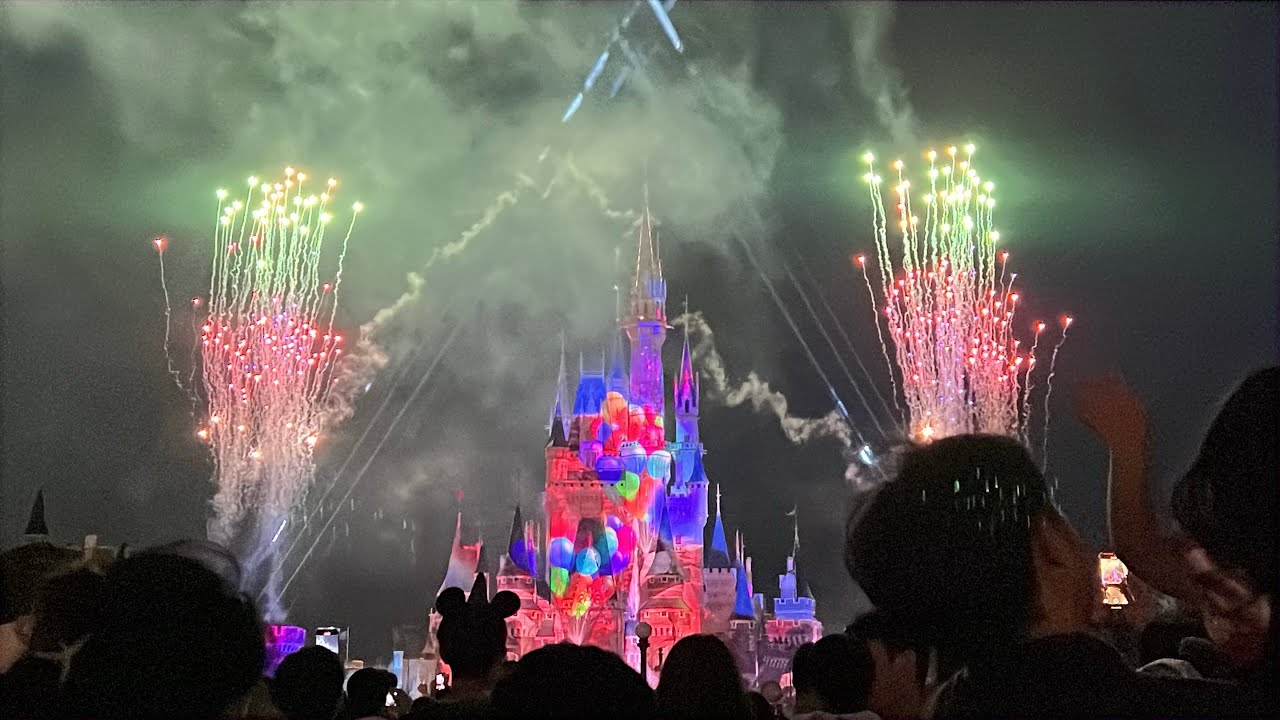 東京迪士尼樂園表演秀推薦｜Reach of the stars、灰姑娘城堡燈光投影煙火秀