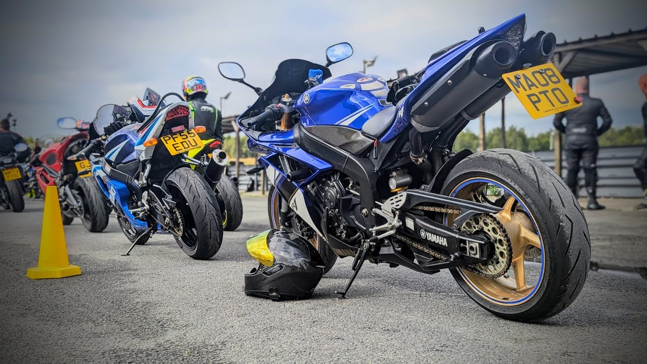 03/09/2024 Three Sisters Race Circuit Bike Attack Yamaha R1 4c8 3rd Session of the day