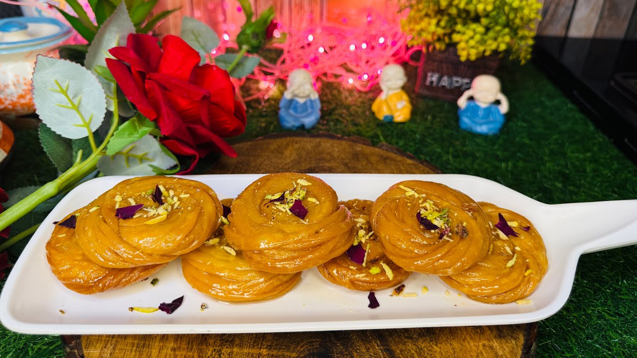 आज की रेसिपी जिसको भी खिलाओगे वो बोलेंगे वाह वाह ! 👌 Mithi Mathri Recipe |