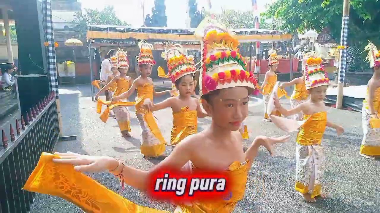 TARI REJANG DEWA ALIT2 BR.ADAT NESA SANGGAR PURI AGUNG BR.ANGKAN,@budayabalichennal