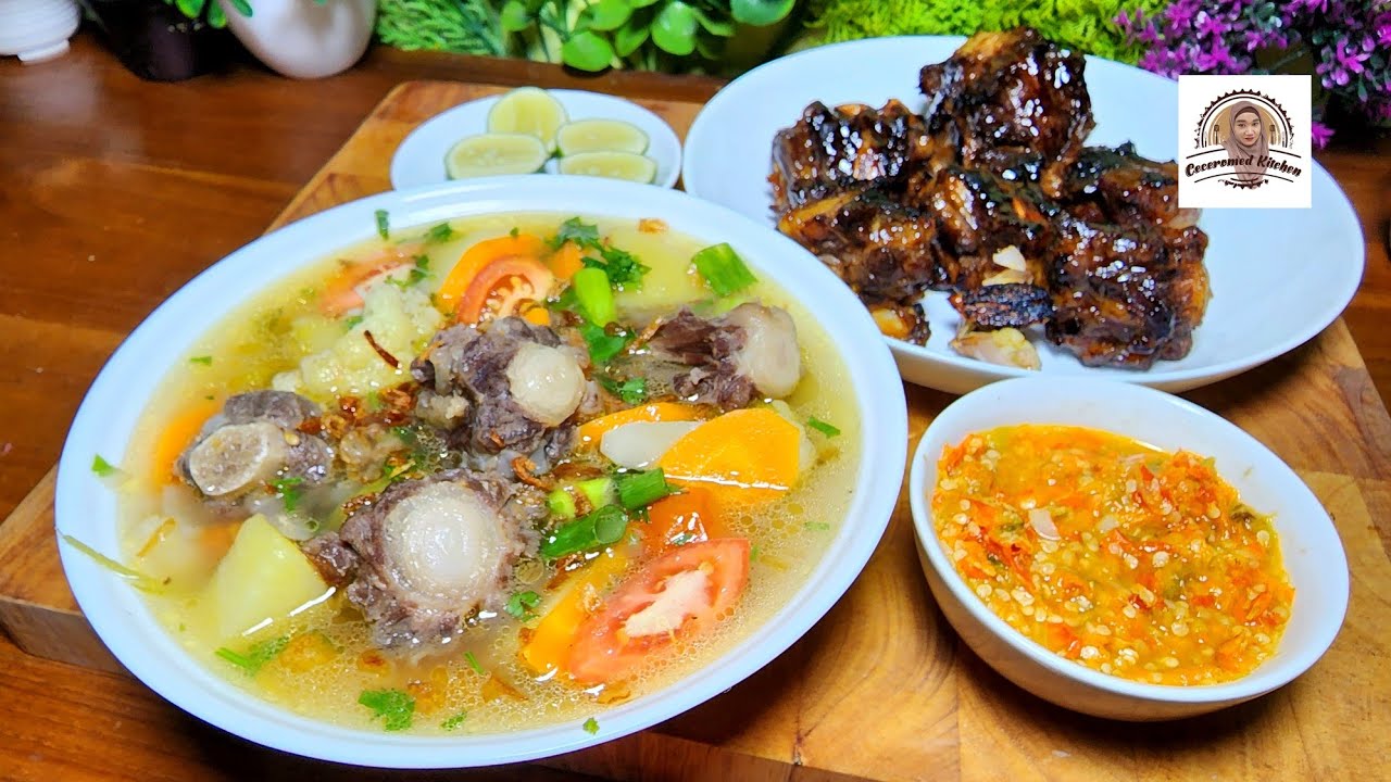 SOP BUNTUT KOMPLIT, PLUS BUNTUT BAKAR DAN SAMBEL.