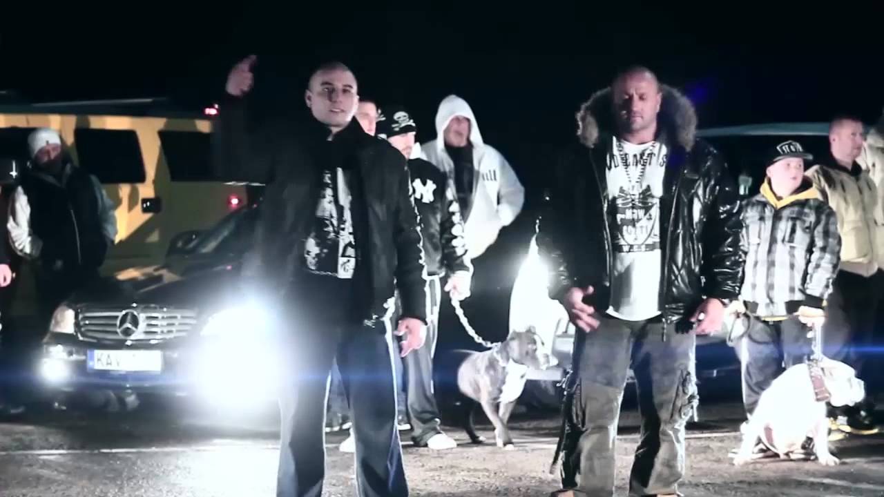 MRW Feat Gotti Tegy&eacute;l r&aacute; m&eacute;g Official Music Video 2013