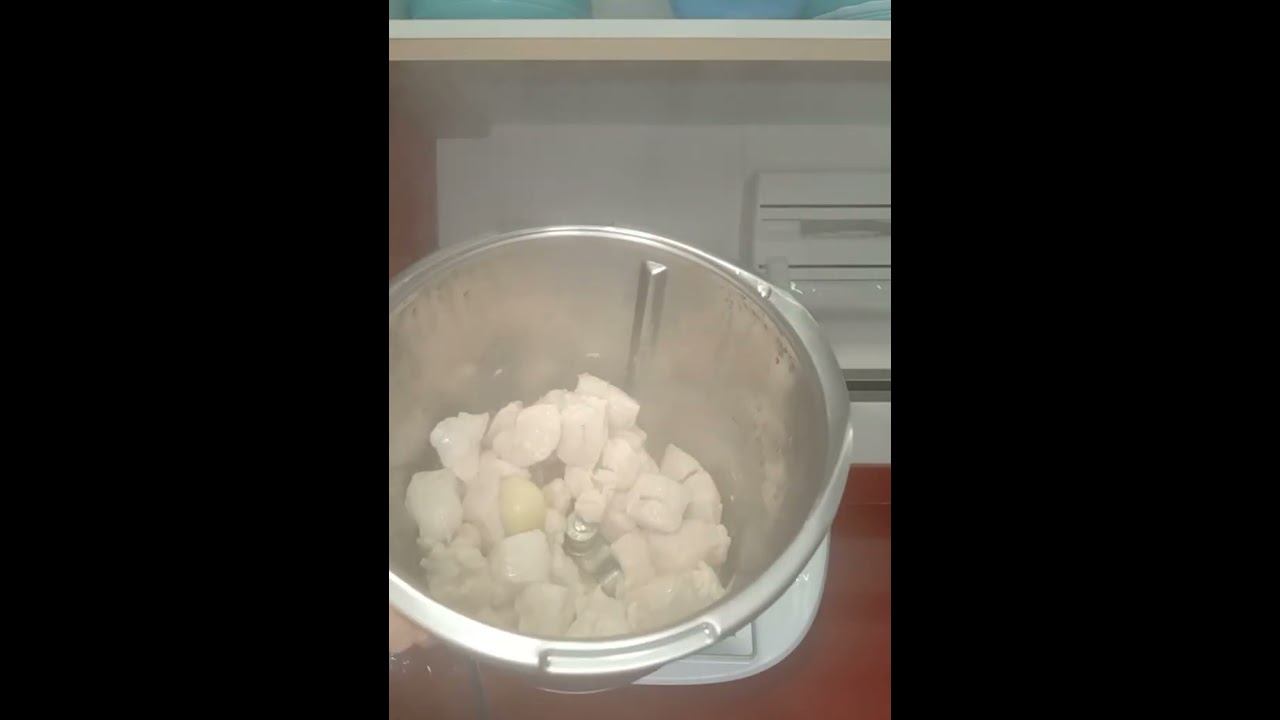 Dados de pavo en salsa de setas, fácil y rico con Thermomix 