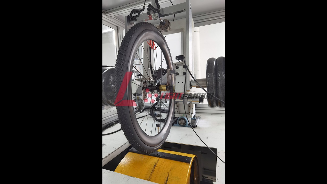 LightCarbon Full Carbon Spoke Bike Wheels Test
