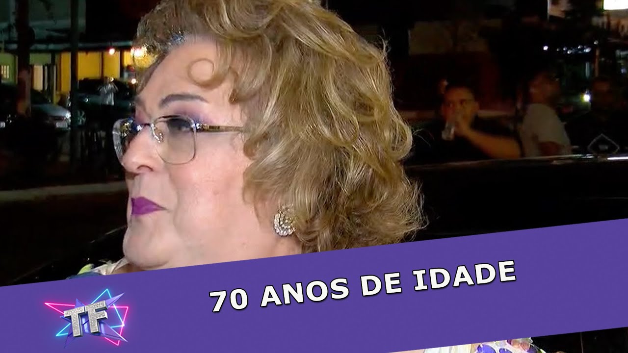 Mamma Bruschetta celebra aniversário de 70 anos ao lado do namorado