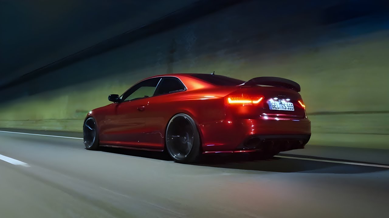 Audi RS5 V8 Night Run | 4K