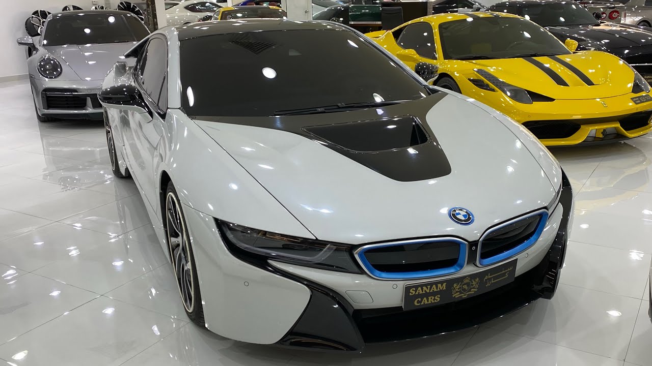 Bmw i8 WalkAround | Interior + Exterior !!!