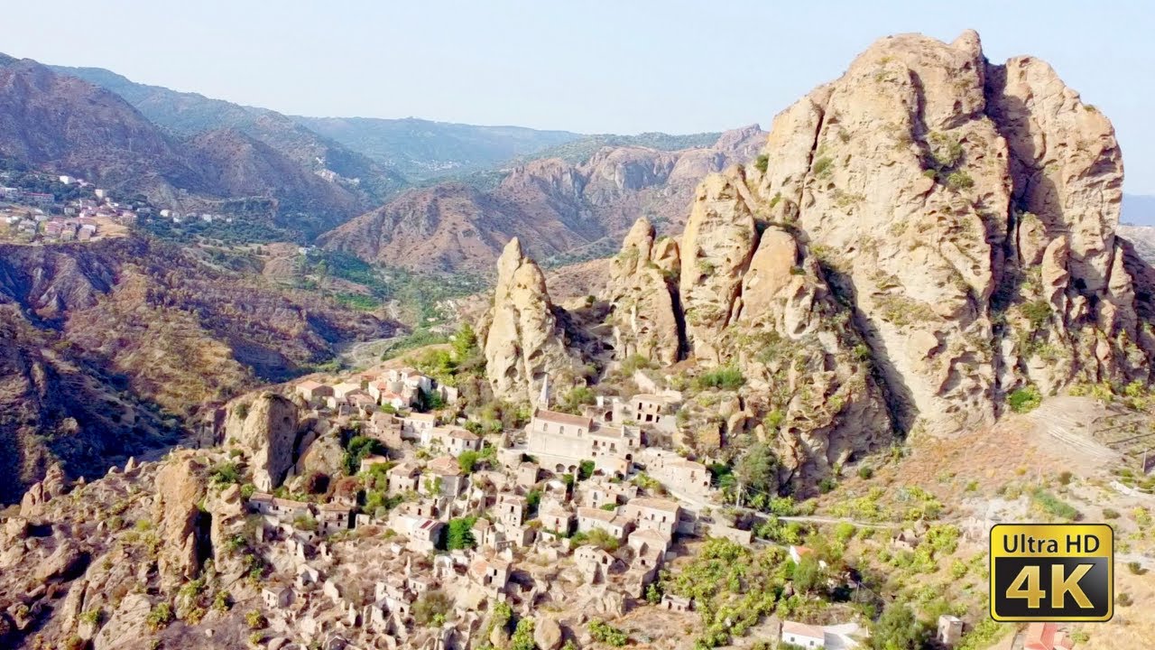 Pentedattilo 🇮🇹 (CALABRIA), Italy Walking Tour 4K-HDR