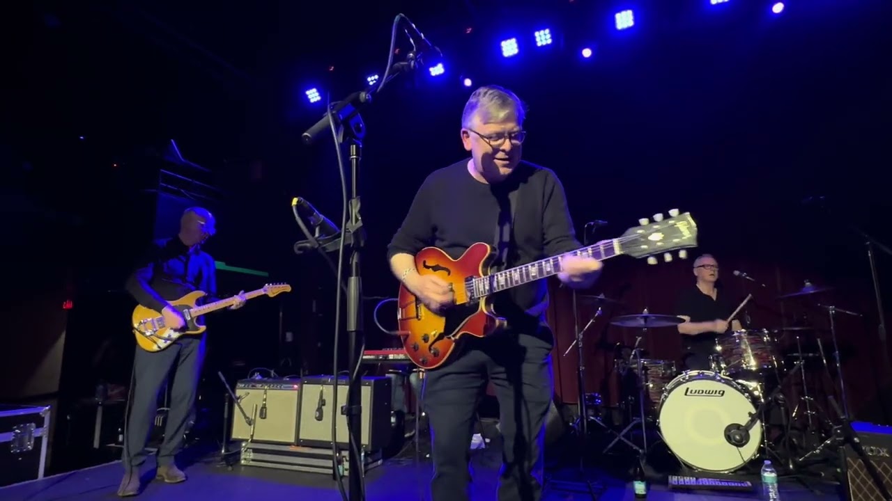 Teenage Fanclub - Alcoholiday - Live - Minneapolis