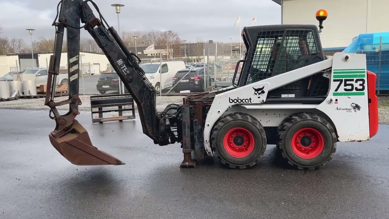 BOBCAT 753