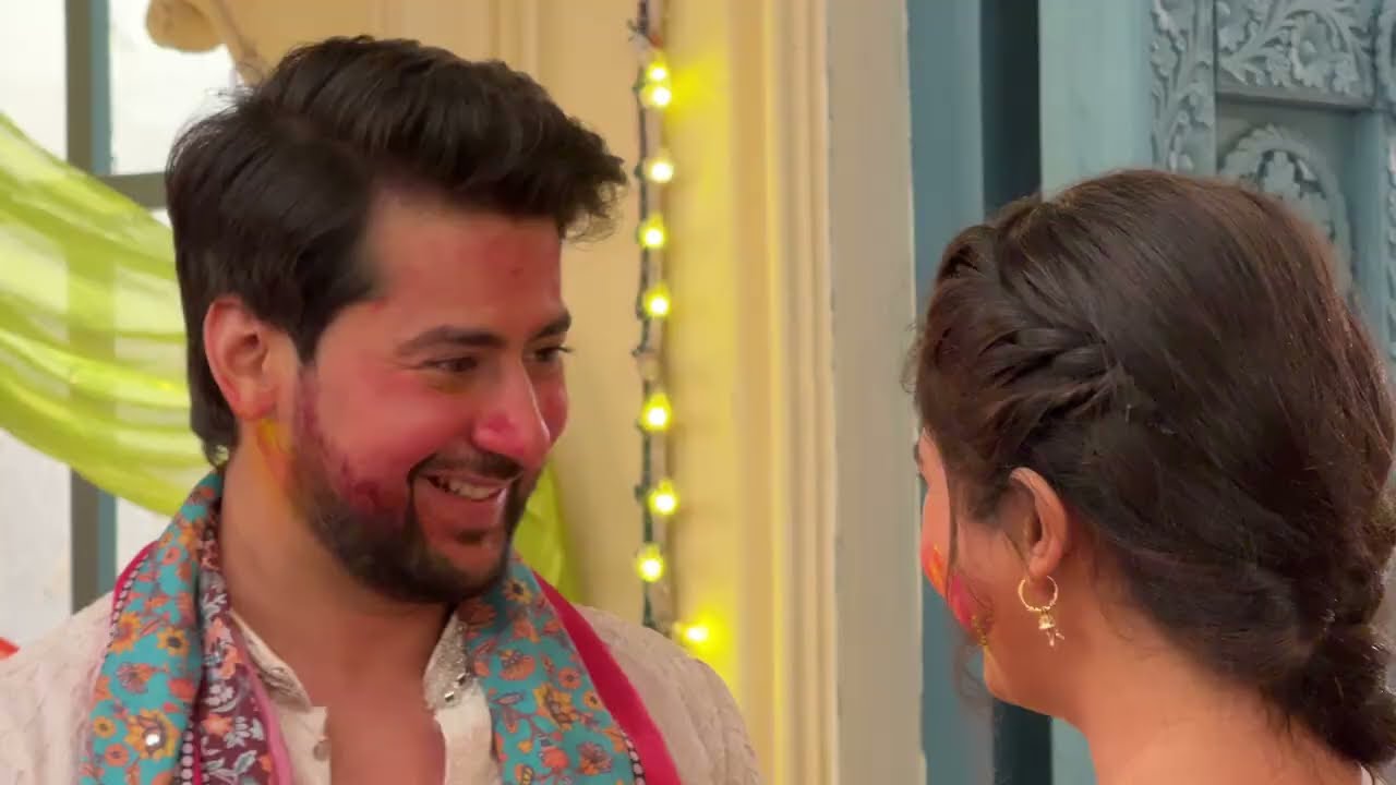 Paan khake bhaang ke nashe mein jhume gehna ayushman😆||akhir kaun hai ye mask man👺|Paras Arora