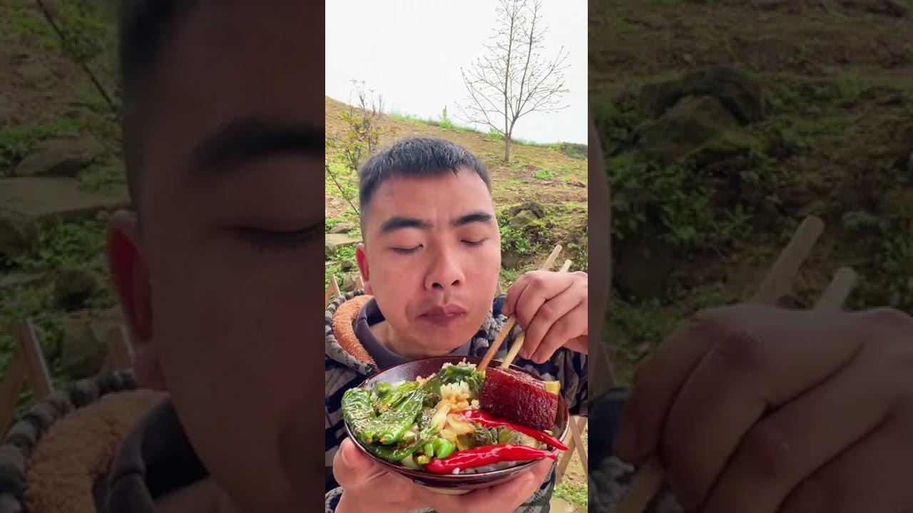 兄弟姐妹们 吃饭了哦 今天吃红烧肉 简简单单又是一餐#抖音美食推荐官 #农村美食 #舌尖上的味道 @DOU+小助手
