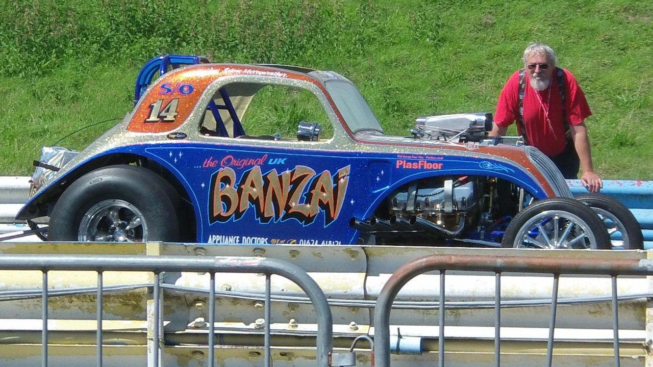 Bulldog Bash Funny Cars