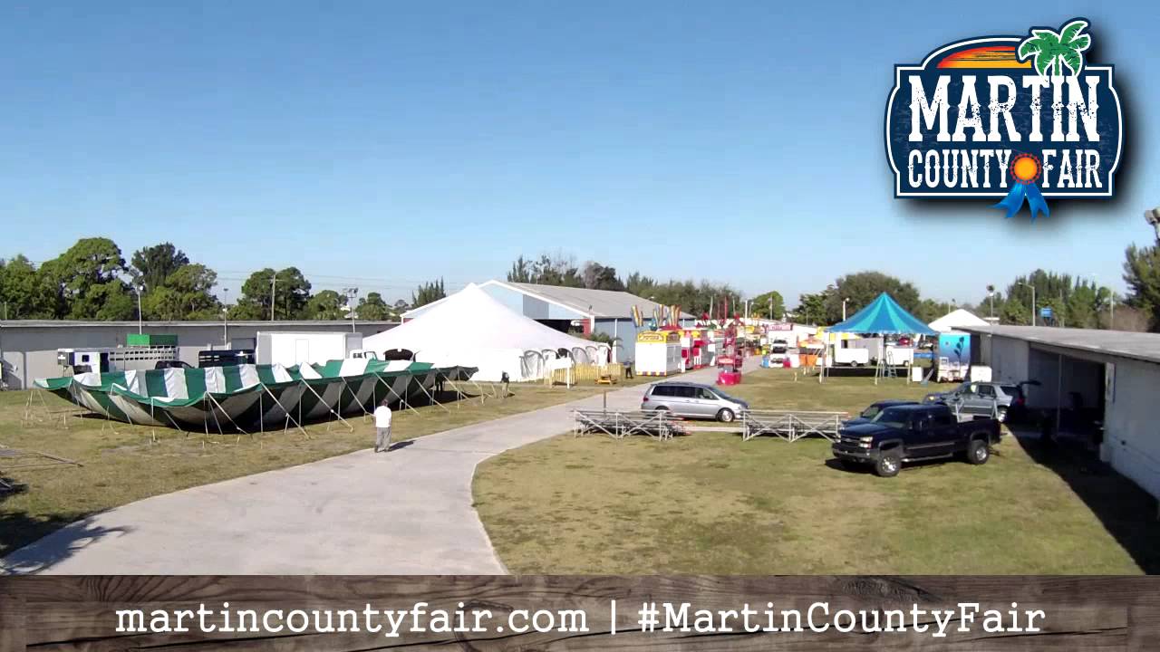Martin County Fair Timelapse of the Eudora Petting Zoo Tent Being Built