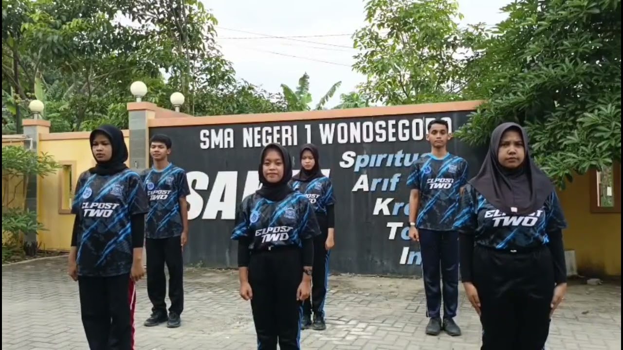 PRAKTEK PJOK//SENAM KREASI XII.2