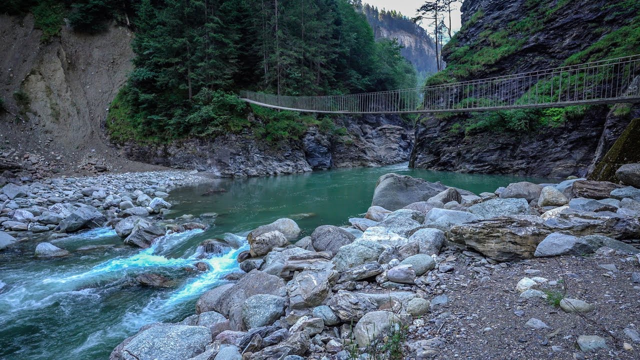 Der Rhein. Quellen, Verlauf, Mündungen. Kapitel 2/14. Hinterrhein. Viamala.