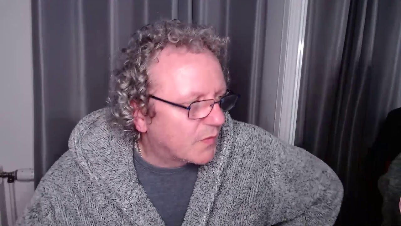 Live Evening Chat