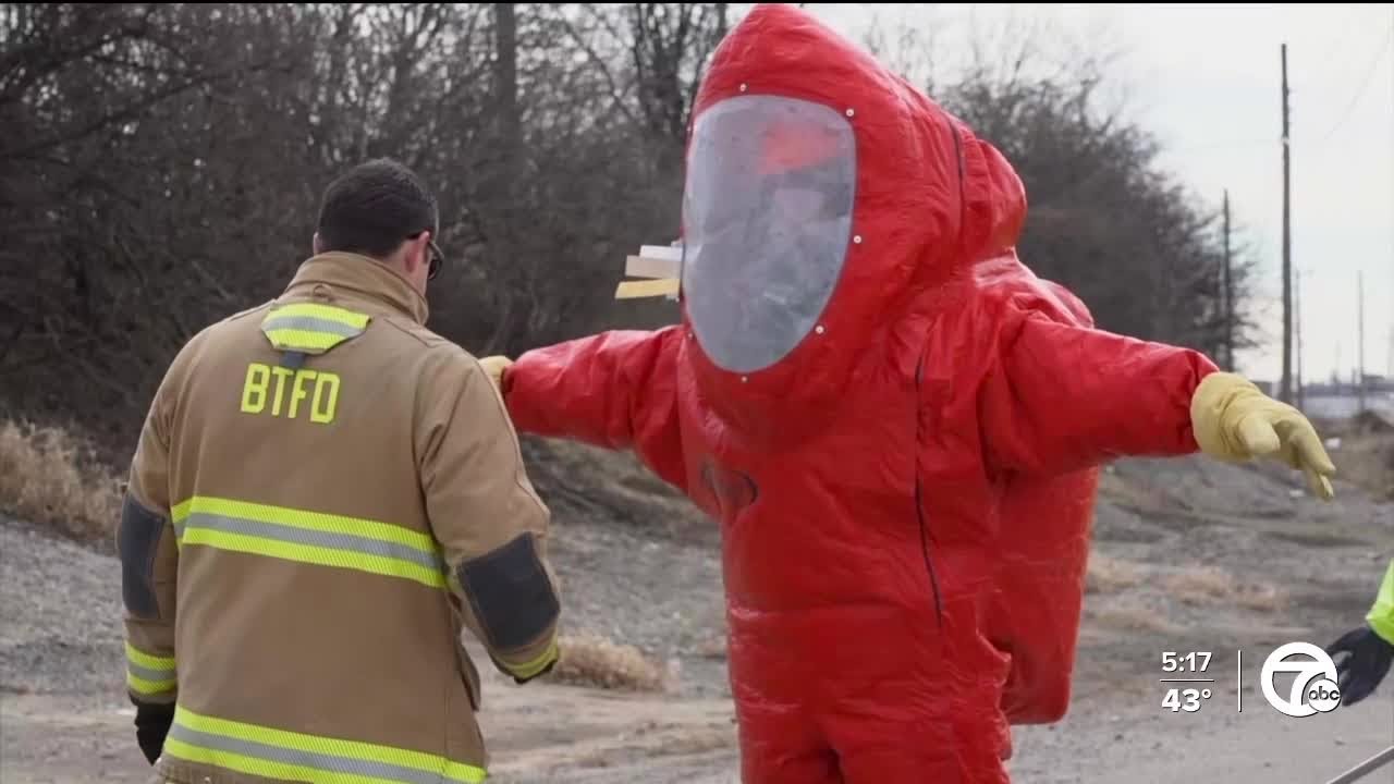 'It's important': Oakland HAZMAT teams train for large chemical spill