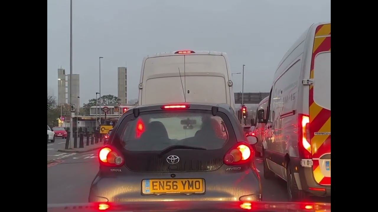 Gunnersbury Ave to Hanger Lane Roundabout to North Circular Road