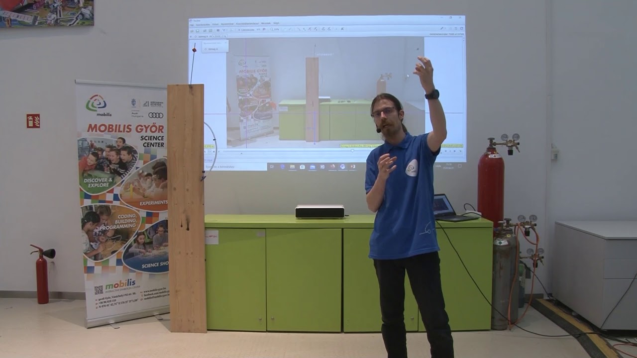 Fizika - 9.oszt&aacute;ly - Mechanikai energi&aacute;k egym&aacute;sba alakul&aacute;sa
