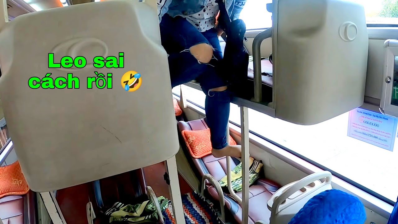 Hành trình rước khách gặp trời mưa lớn ?