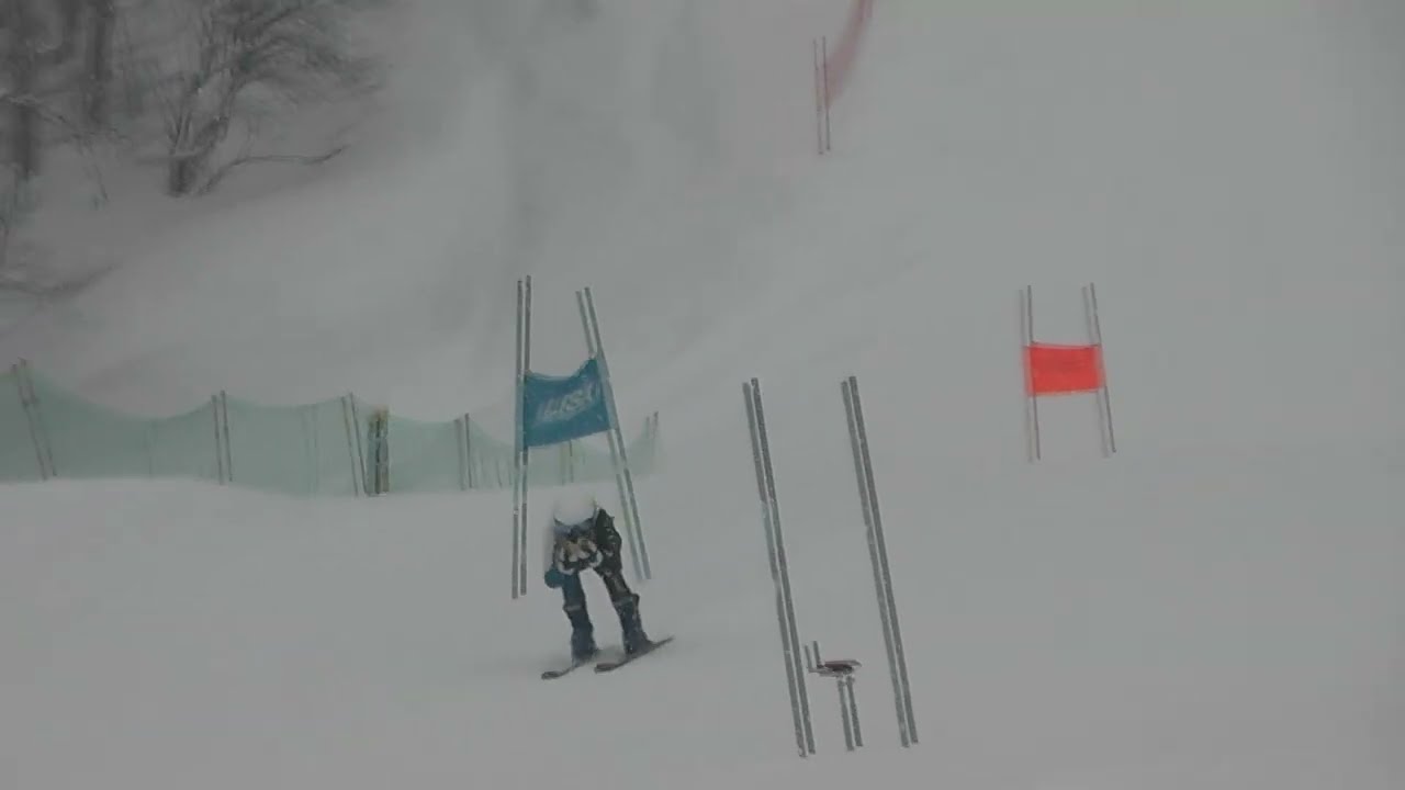 雪降ってたけど７０ｋｍは出たかな？SupaerG Furano