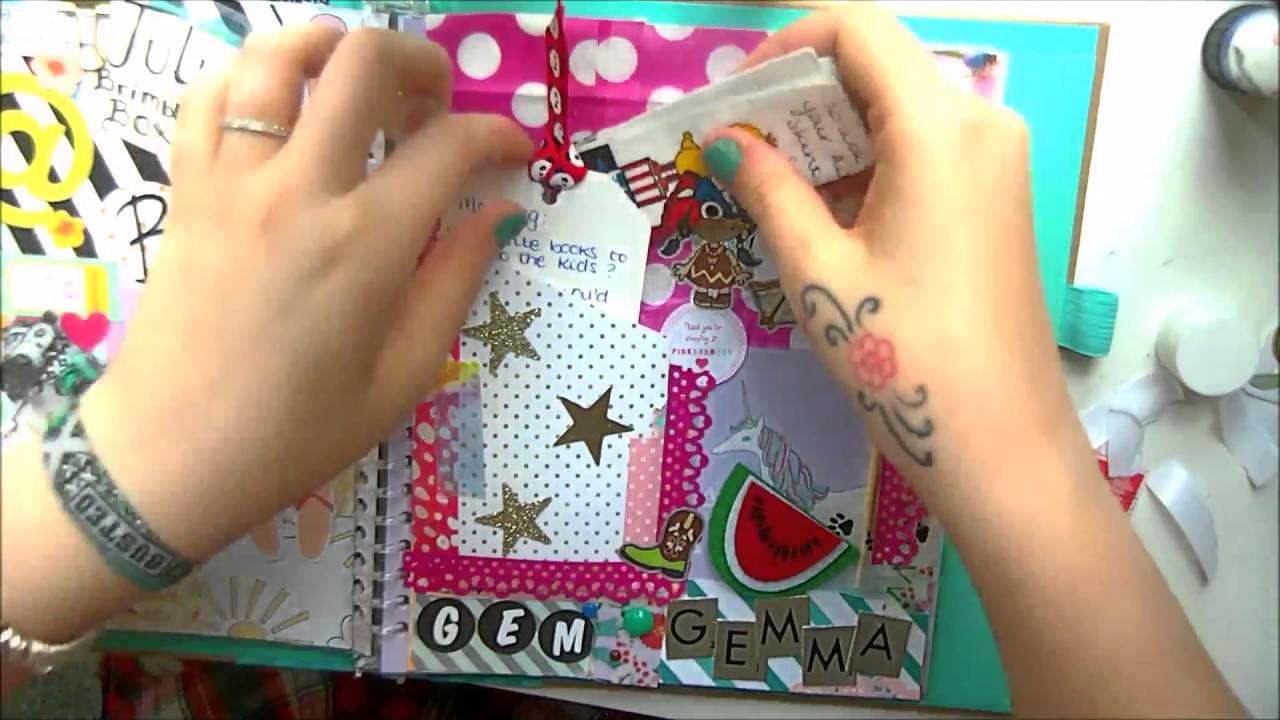 Smashbooking // Episode 3 // The One With The Happy Mail.