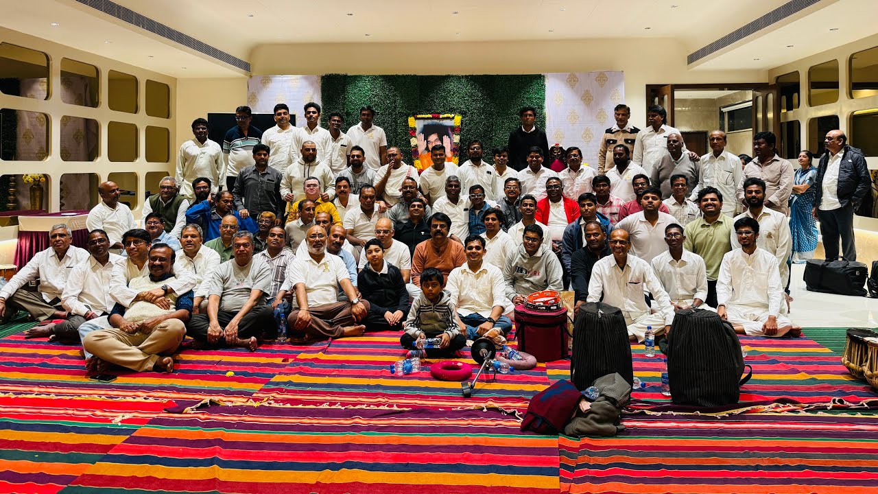 Welcoming New year 2026 with sai Bhajans || Hyderabad Boys