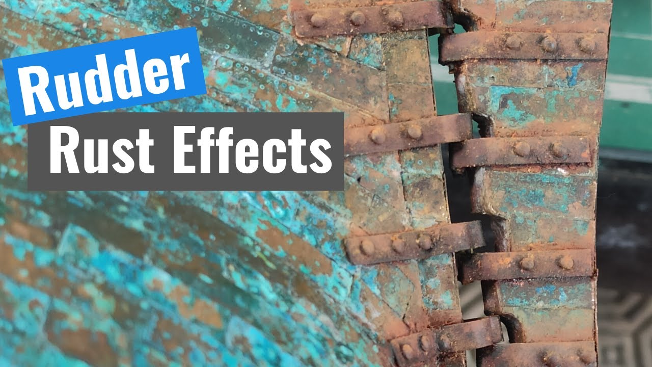 Santisima Trinidad - Part 34 - Weathered, rust effects on rudder hinges