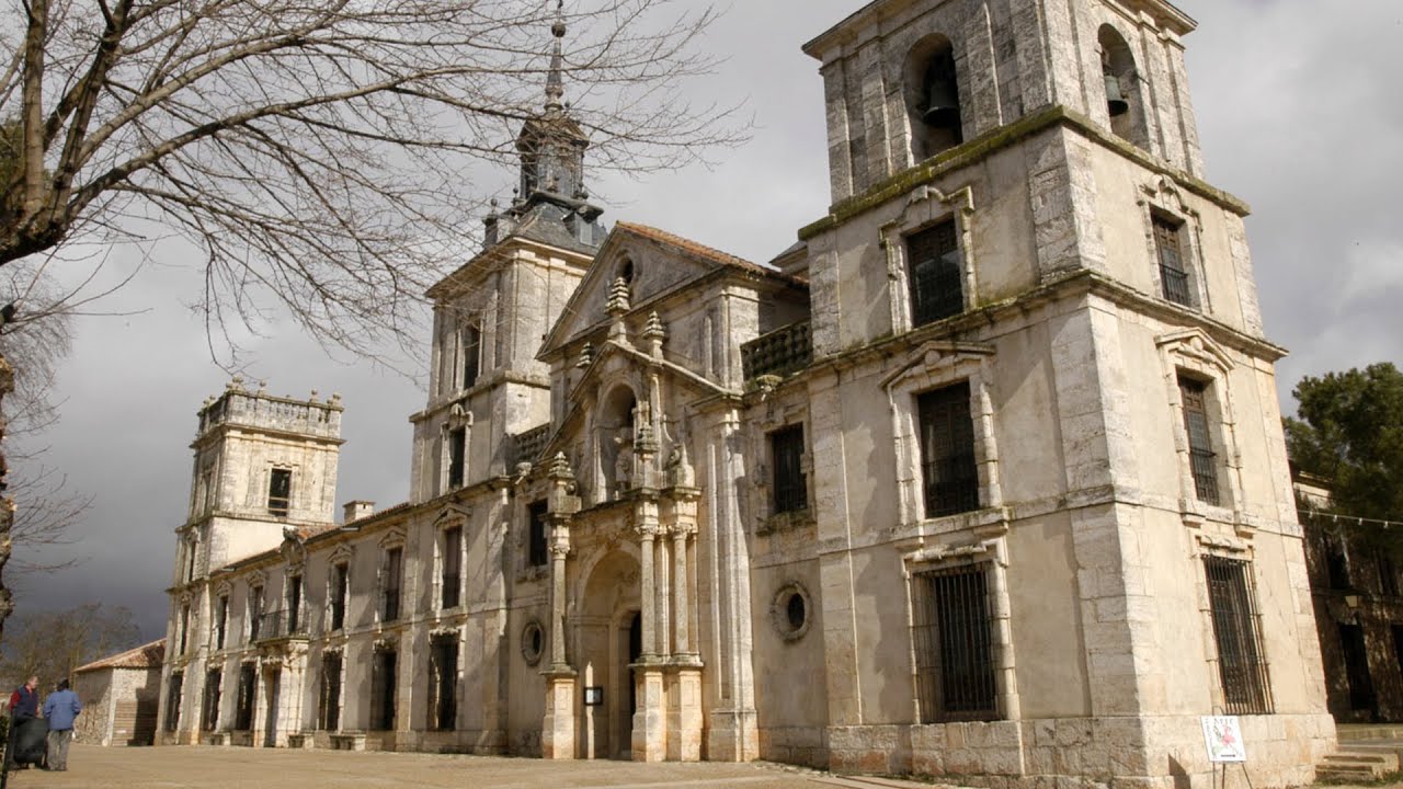 Descubre Nuevo Baztán, un pueblo de origen navarro a 50 kilómetros de Madrid