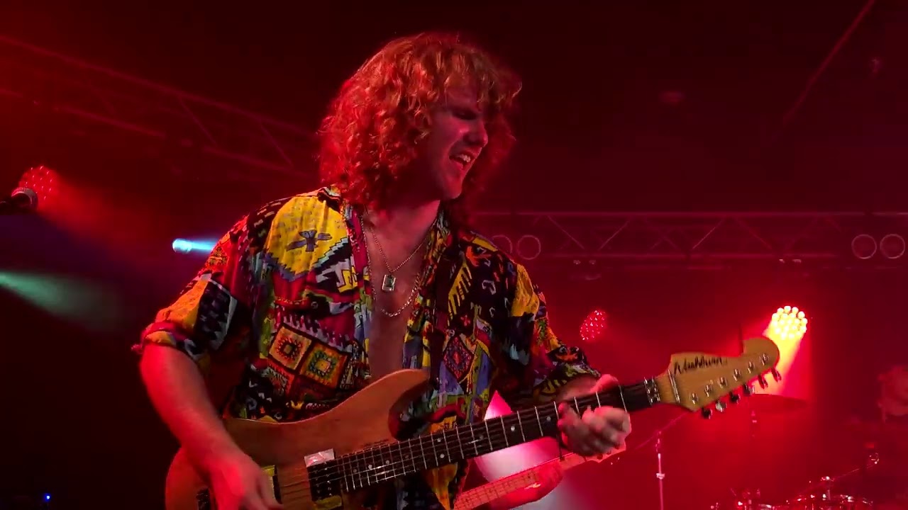 Chez Kane - Better Than Love (Live Malmö Melodic 2024-07-29)